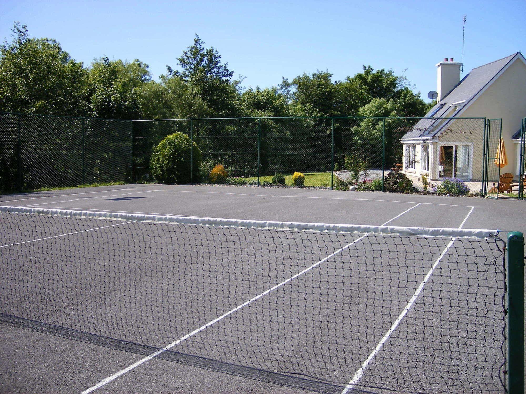 Camillaun Lodge With Lough Corrib Boat Hire Oughterard Exteriör bild